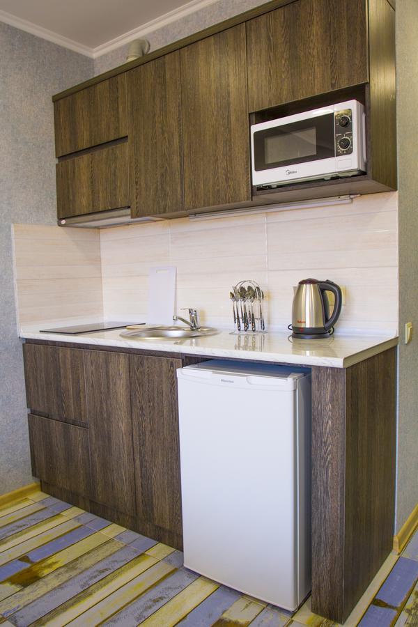 Apartament Denis In Apart-Otel Residenc Batumi Exteriör bild